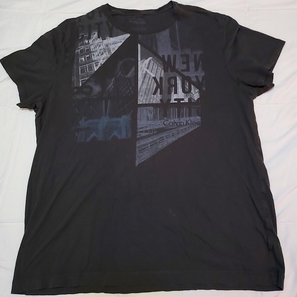 Calvin Klein New York T-shirt - Picture 1 of 2